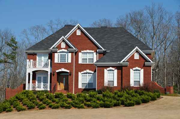 popular roof types in Dallas